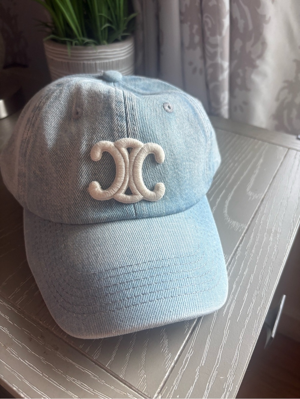FASHION Light Blue Denim Baseball Cap with White Emblem - Picture 6 of 8